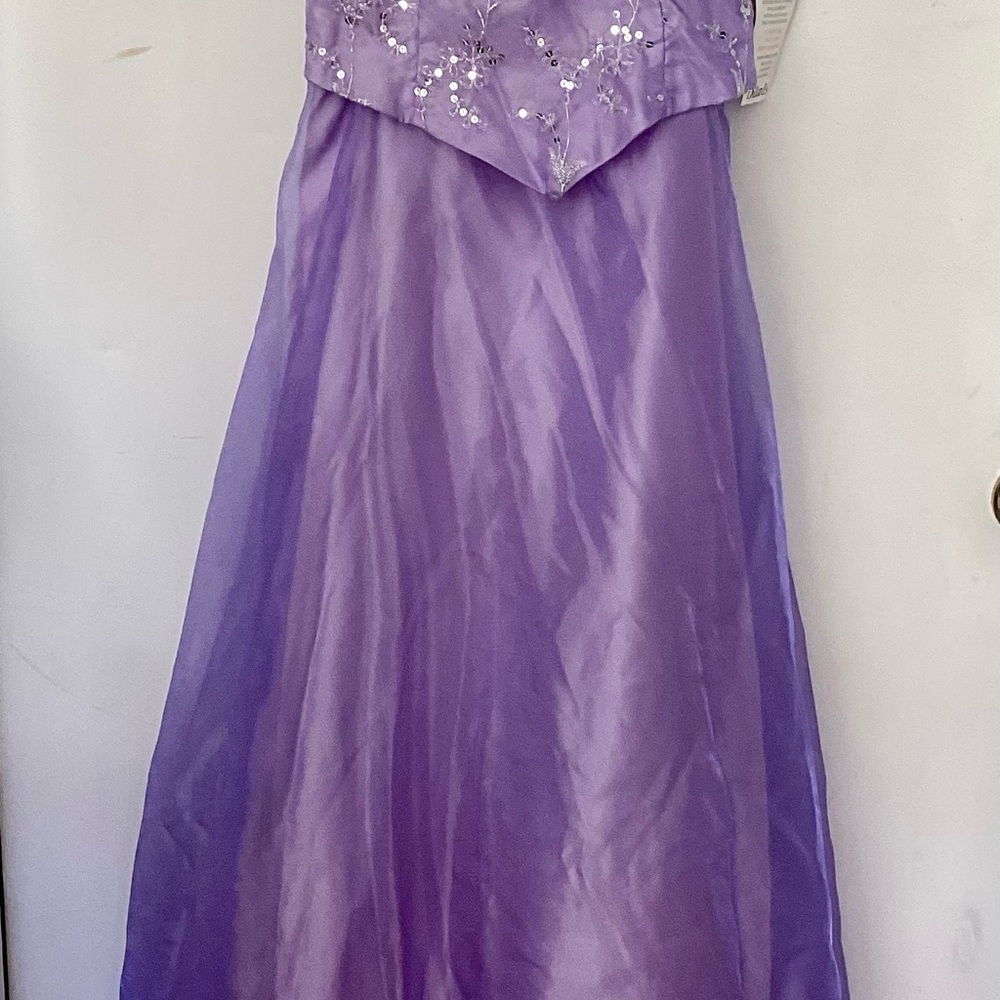 Elegant Purple Dress by Niki NWT perfect for Prim or Wedding